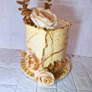 Fondant Cake - Gold